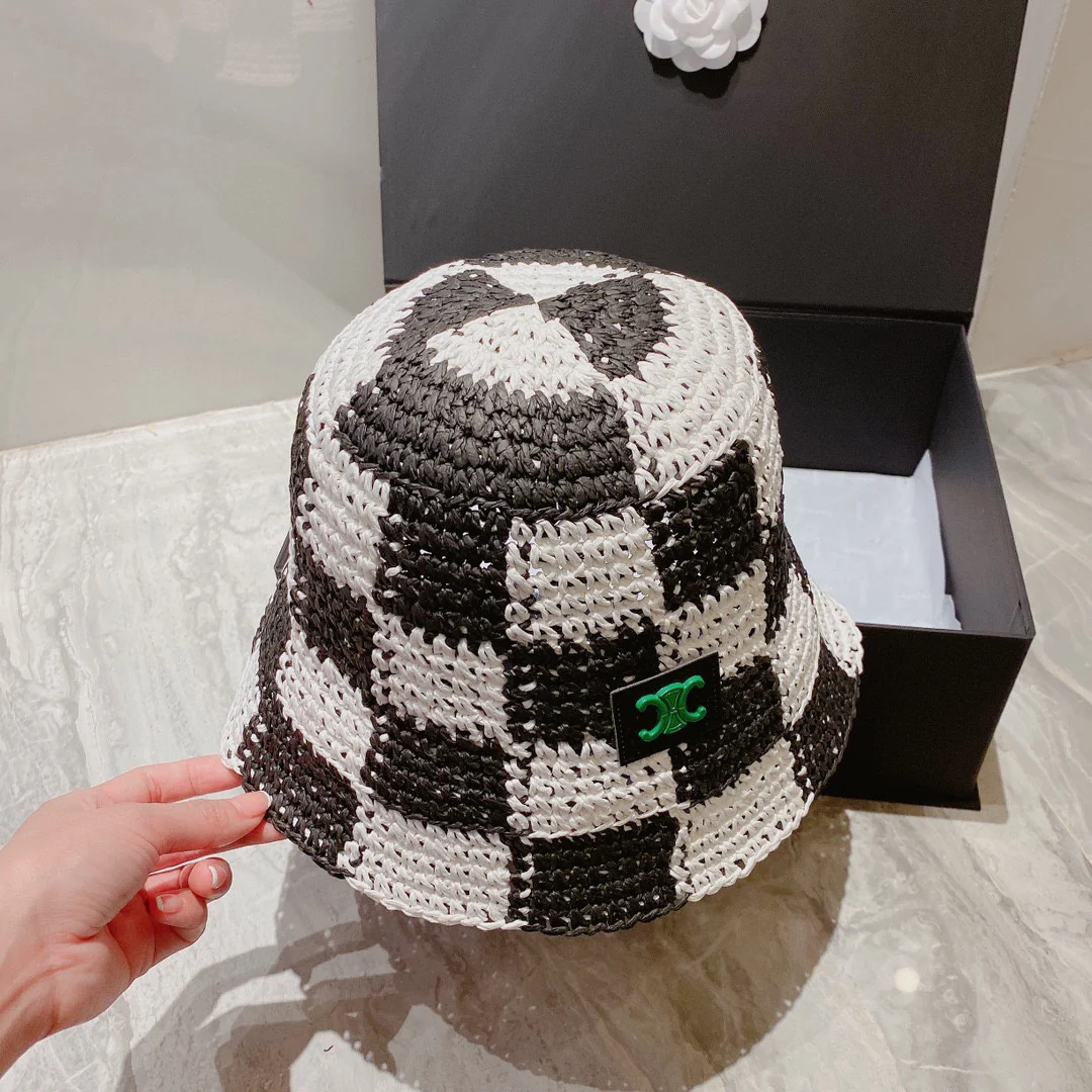 Celine - клетчатая соломенная рыбацкая шляпа