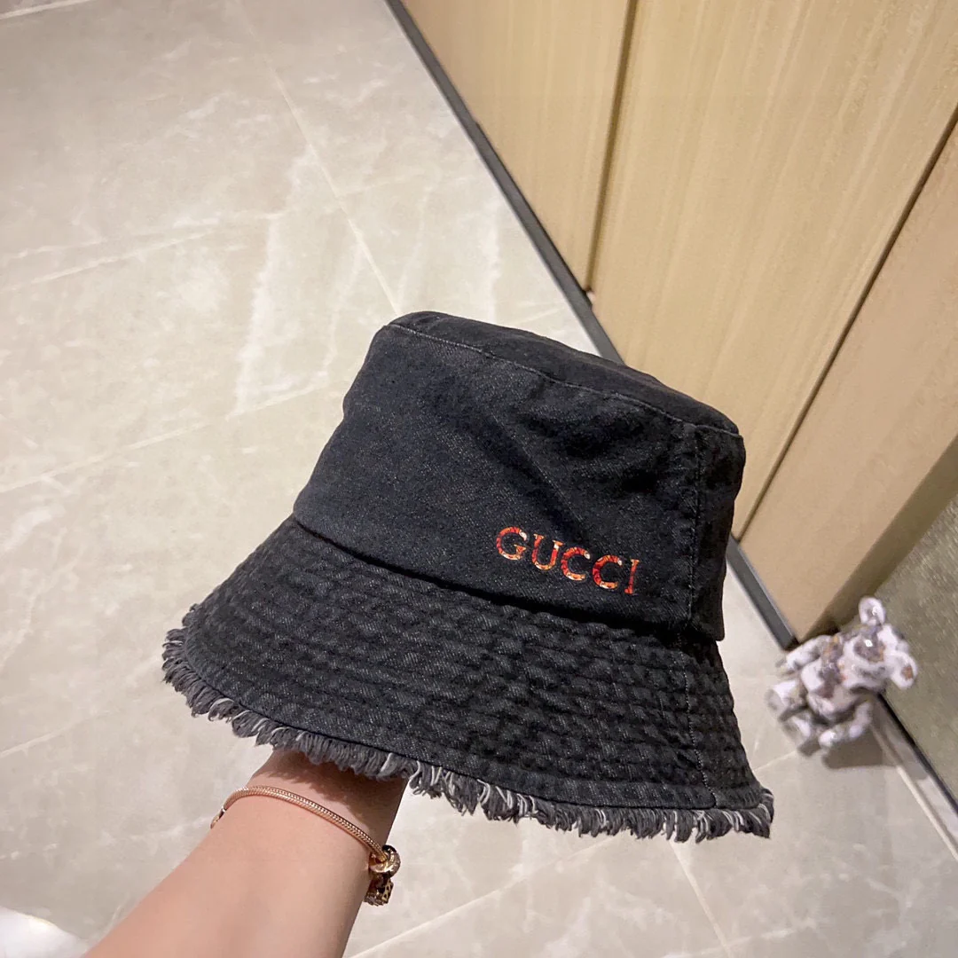 Gucci - Новинки 2023 года