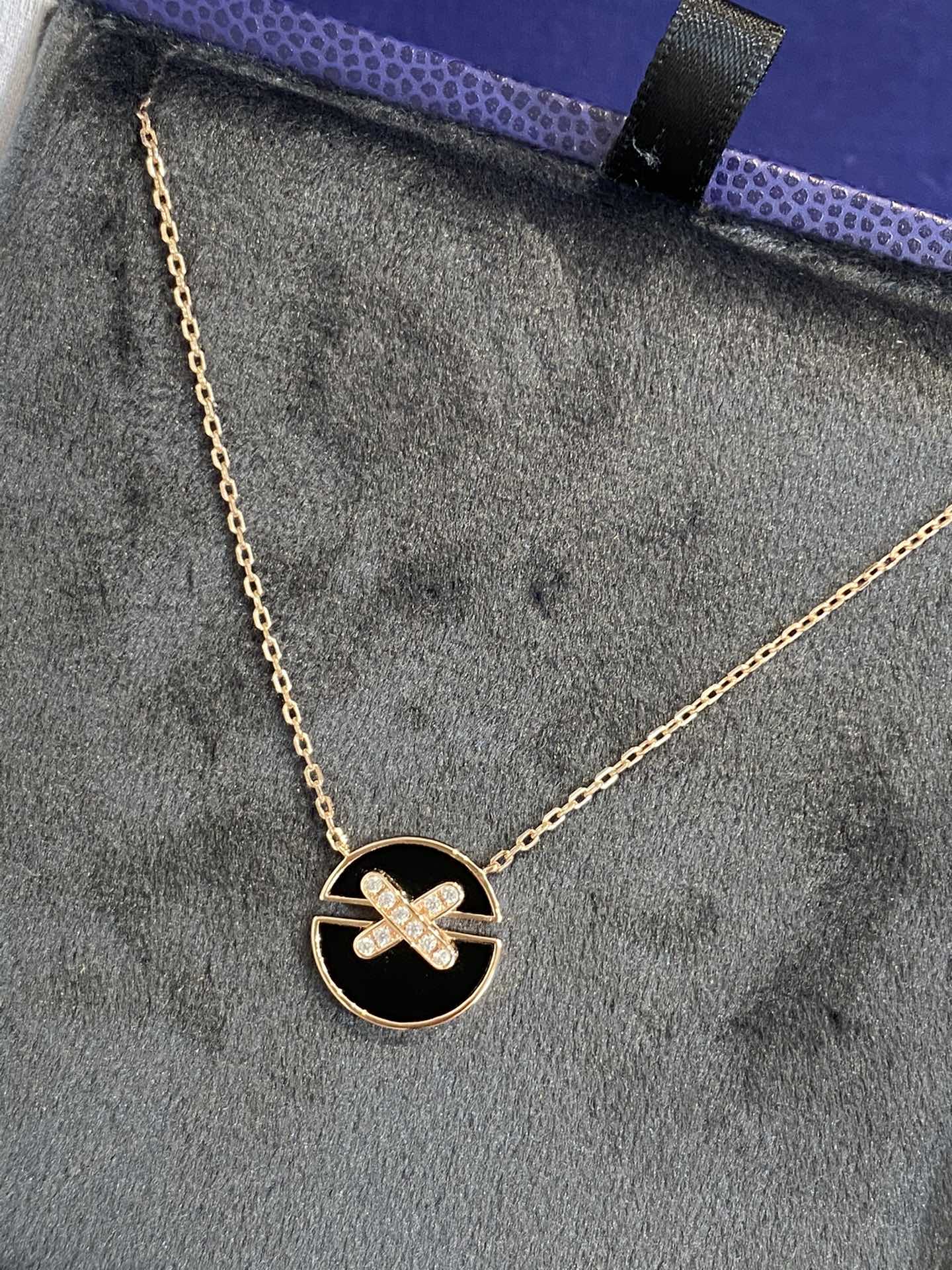 Колье Chaumet 014