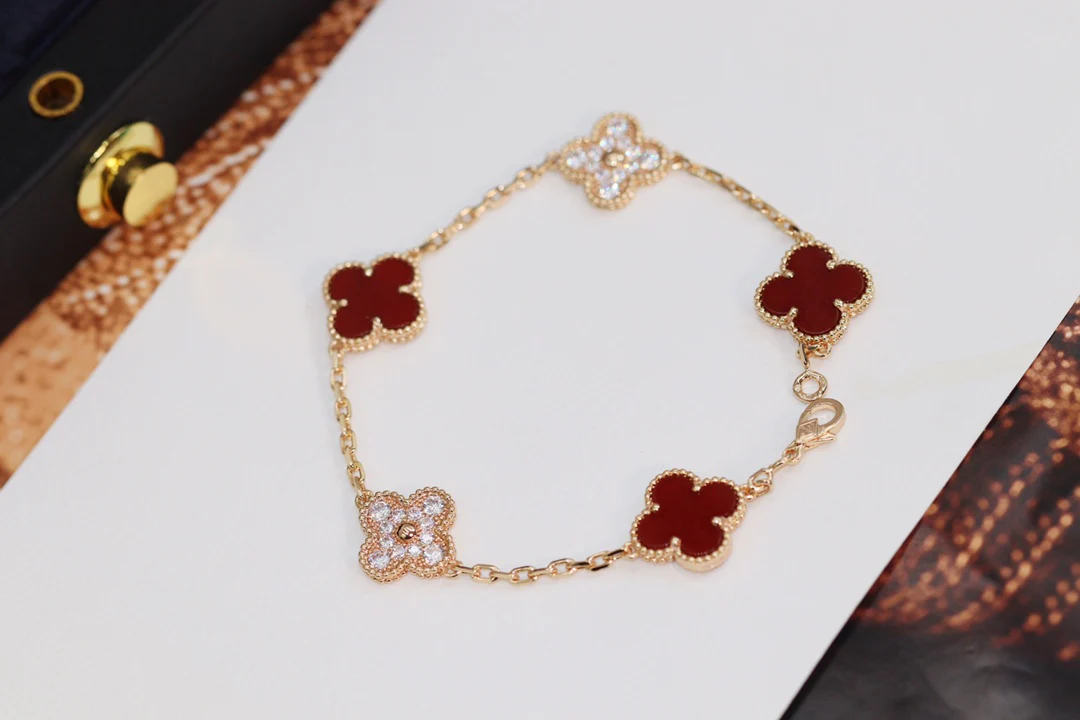 Браслет VCA - 22