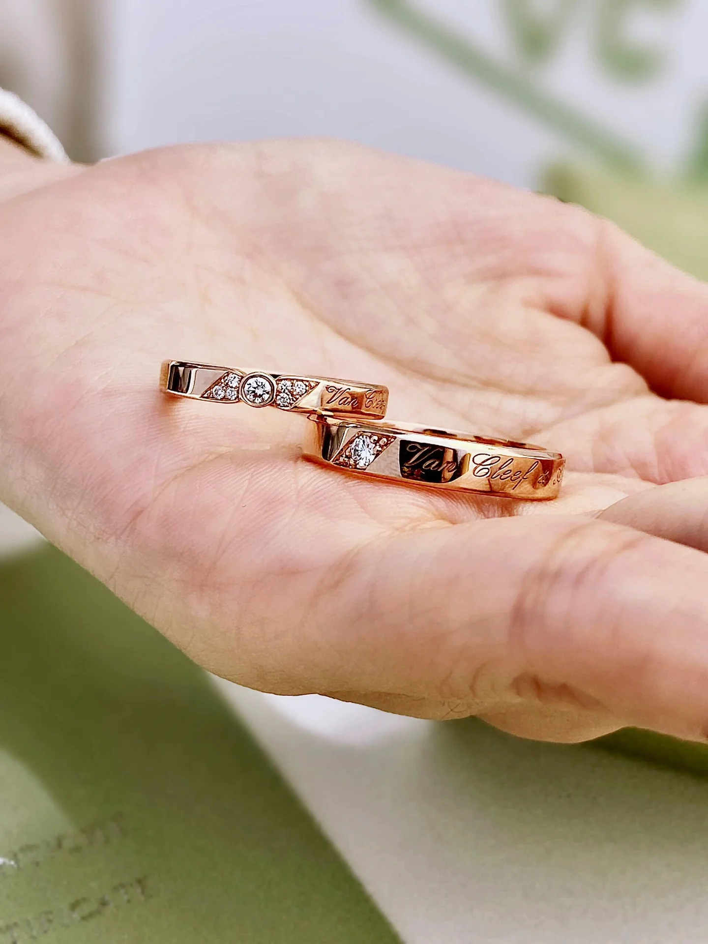 Ван Век - Кольцо 015