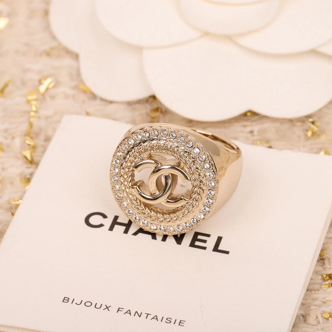 Кольцо Chanel 045