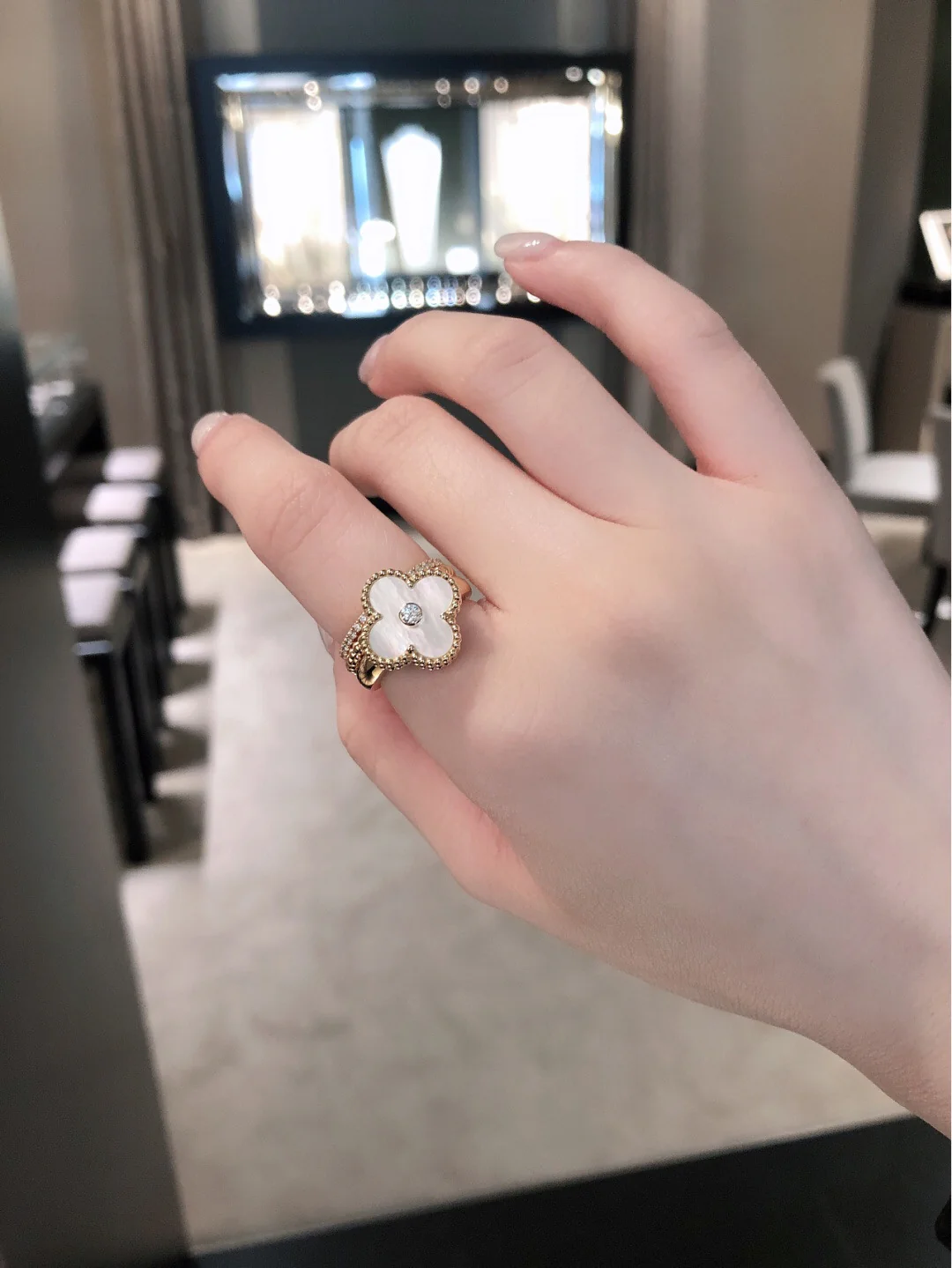 Ван Век - Кольцо 021