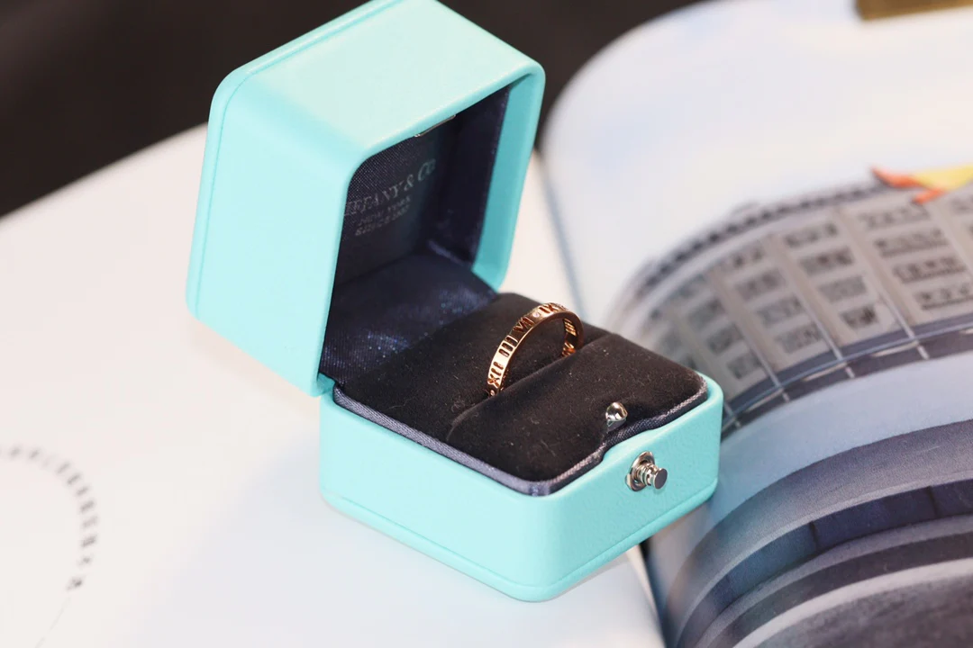 Кольцо Тиффани - 6