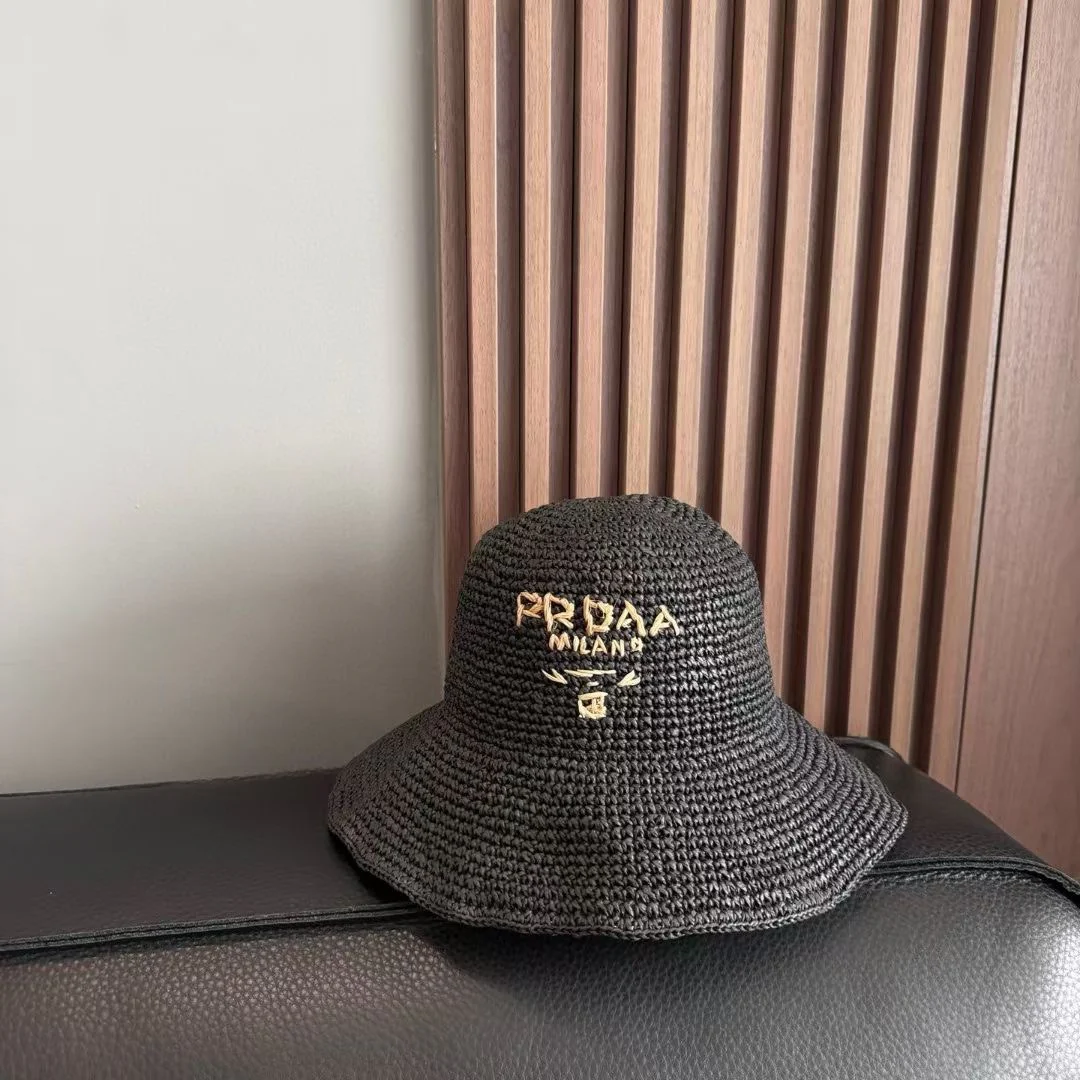 Prada - Плетеная рыбацкая шляпа