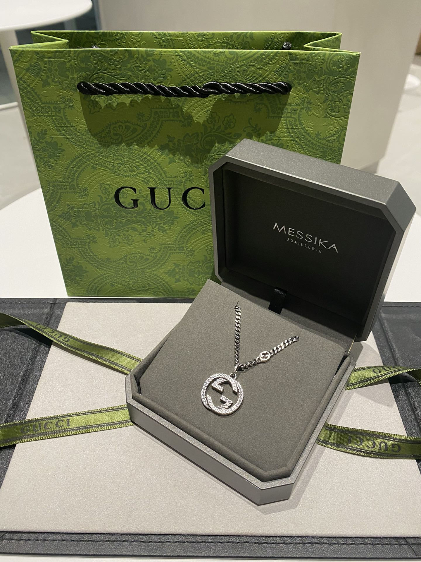 Gucci - Колье 039