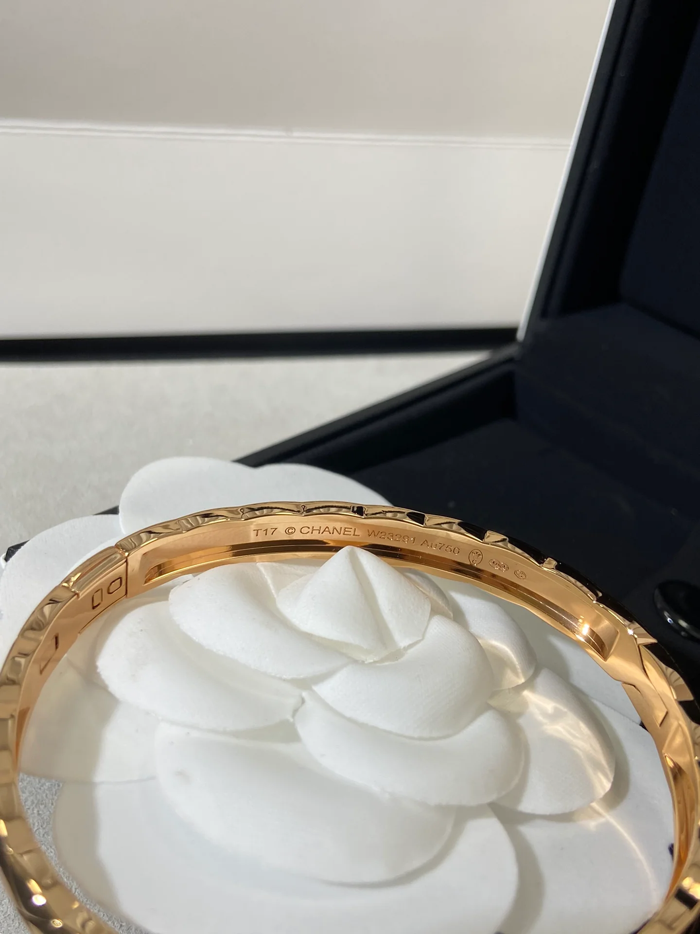 Браслет Chanel 105