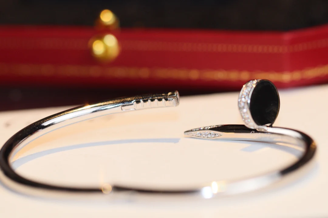 Браслет Cartier 024