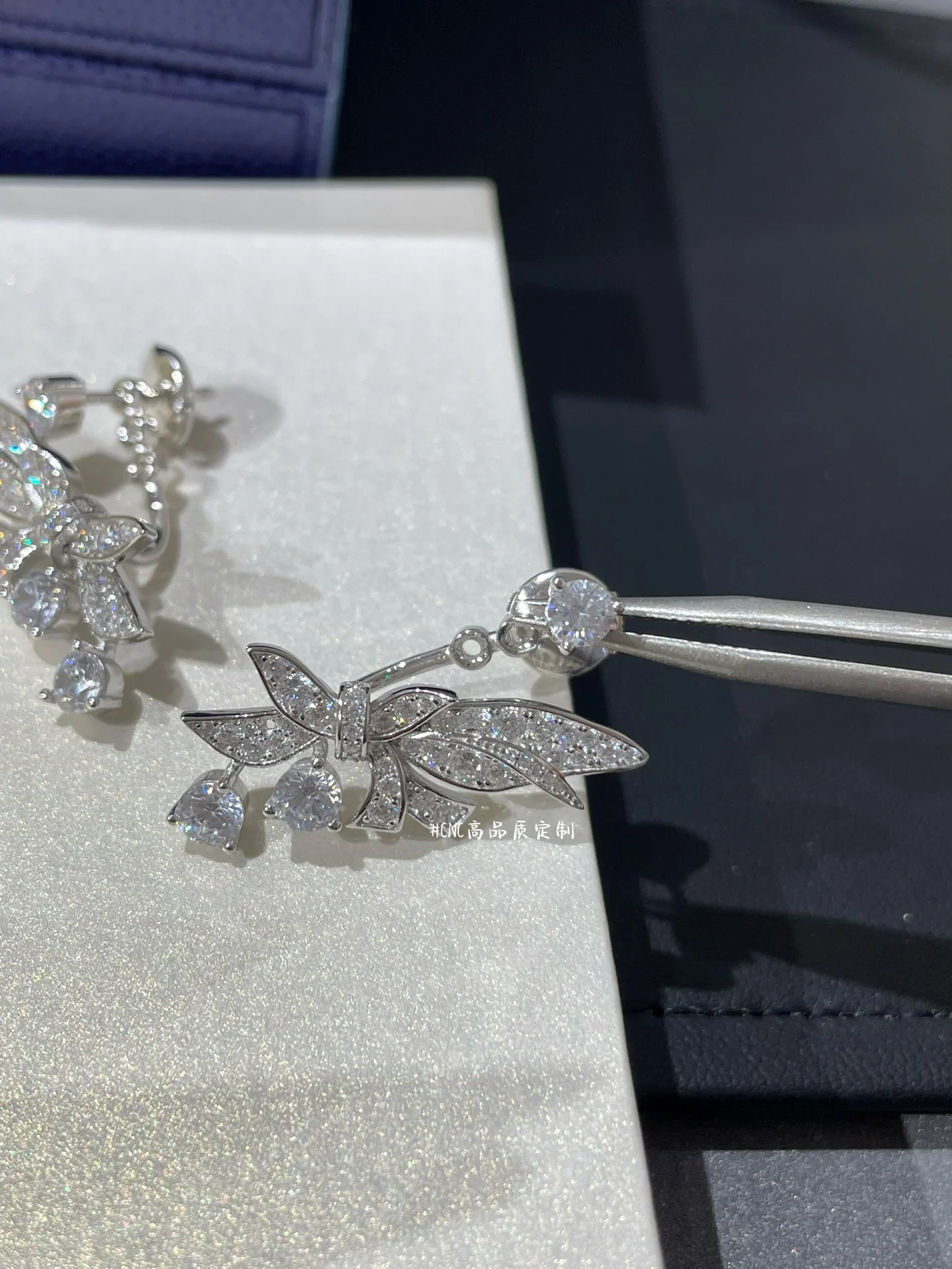 Серьги Chaumet 011