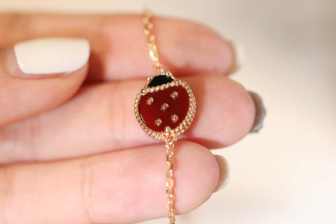 Браслет VCA - 29