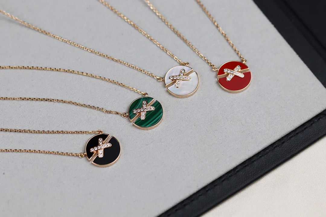 Колье Chaumet 058