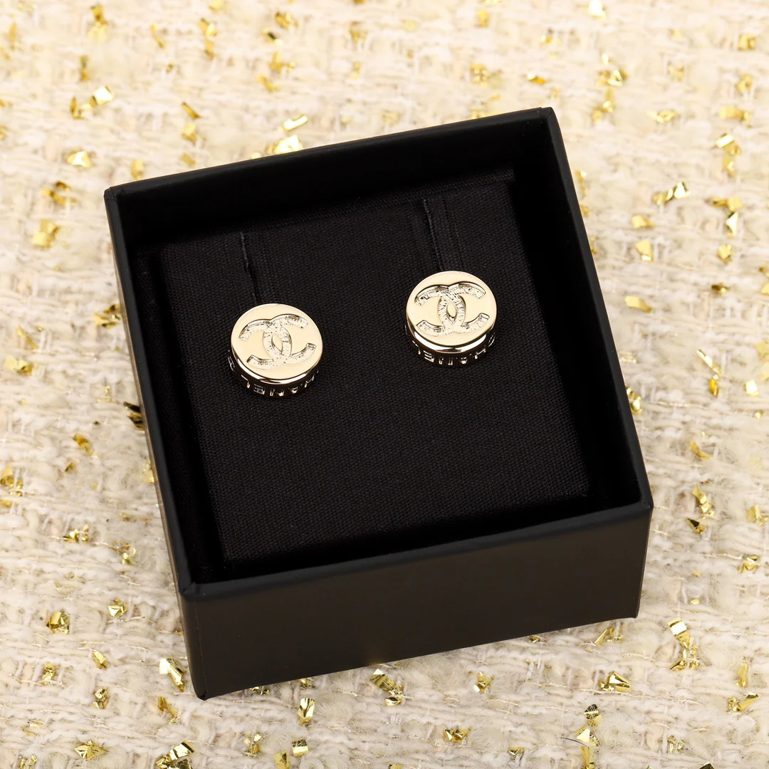 Серьги Chanel 947