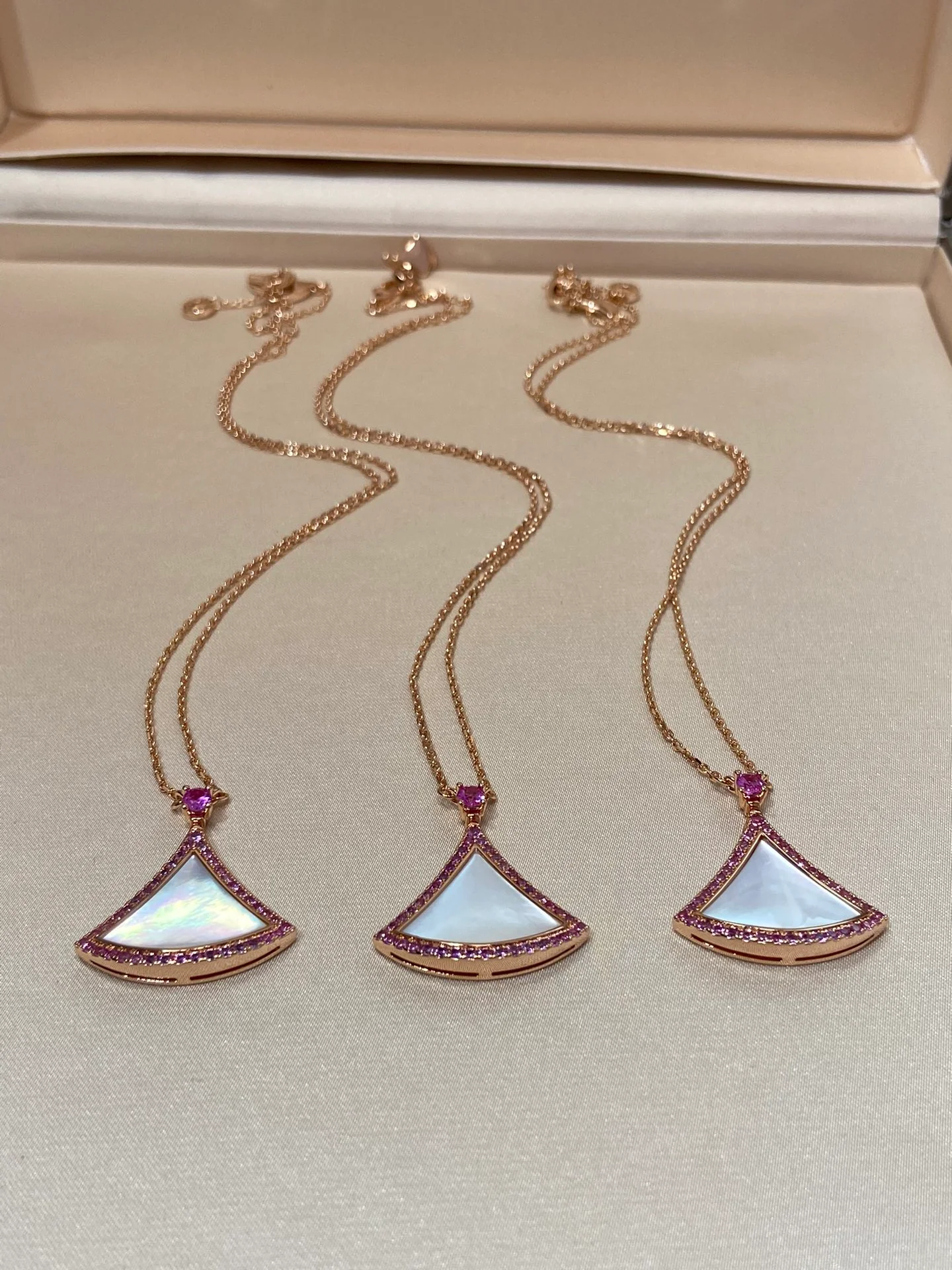 Bvlgari - Колье 007