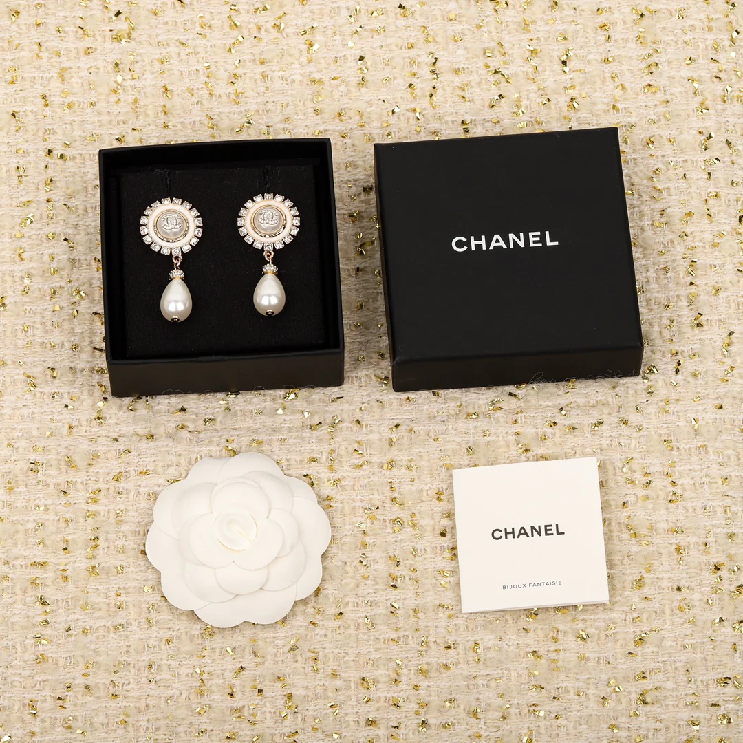 Серьги Chanel 1056