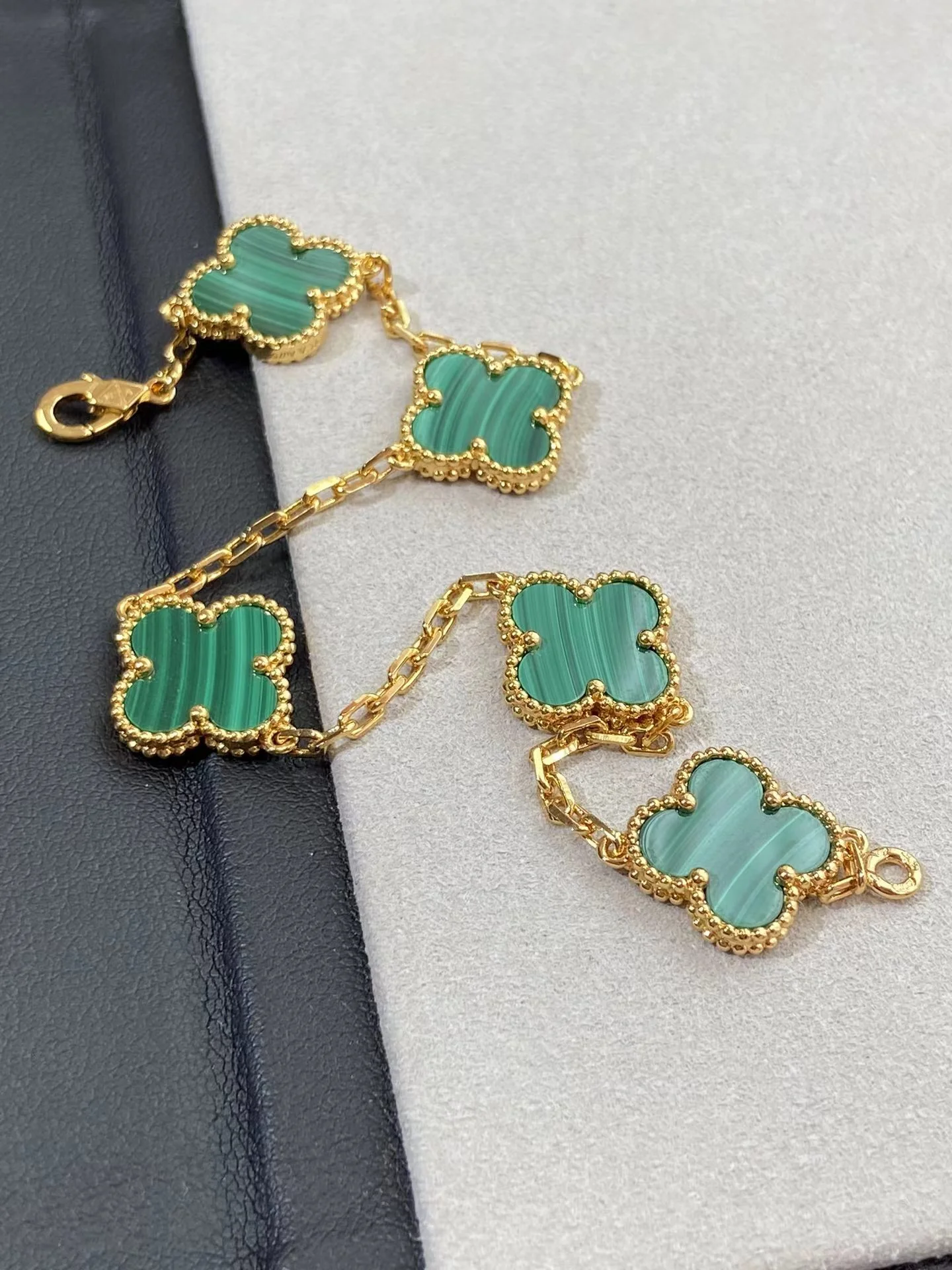 Van Vek - Браслет 031