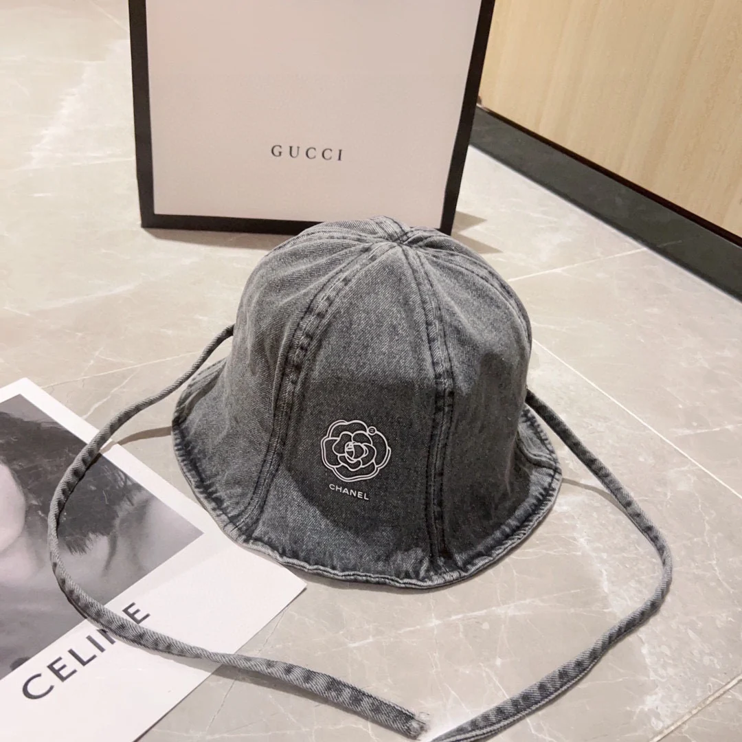 Новинка сезона весна/лето 2023 от Chanel - Ковбойская рыбацкая шляпа - Черная