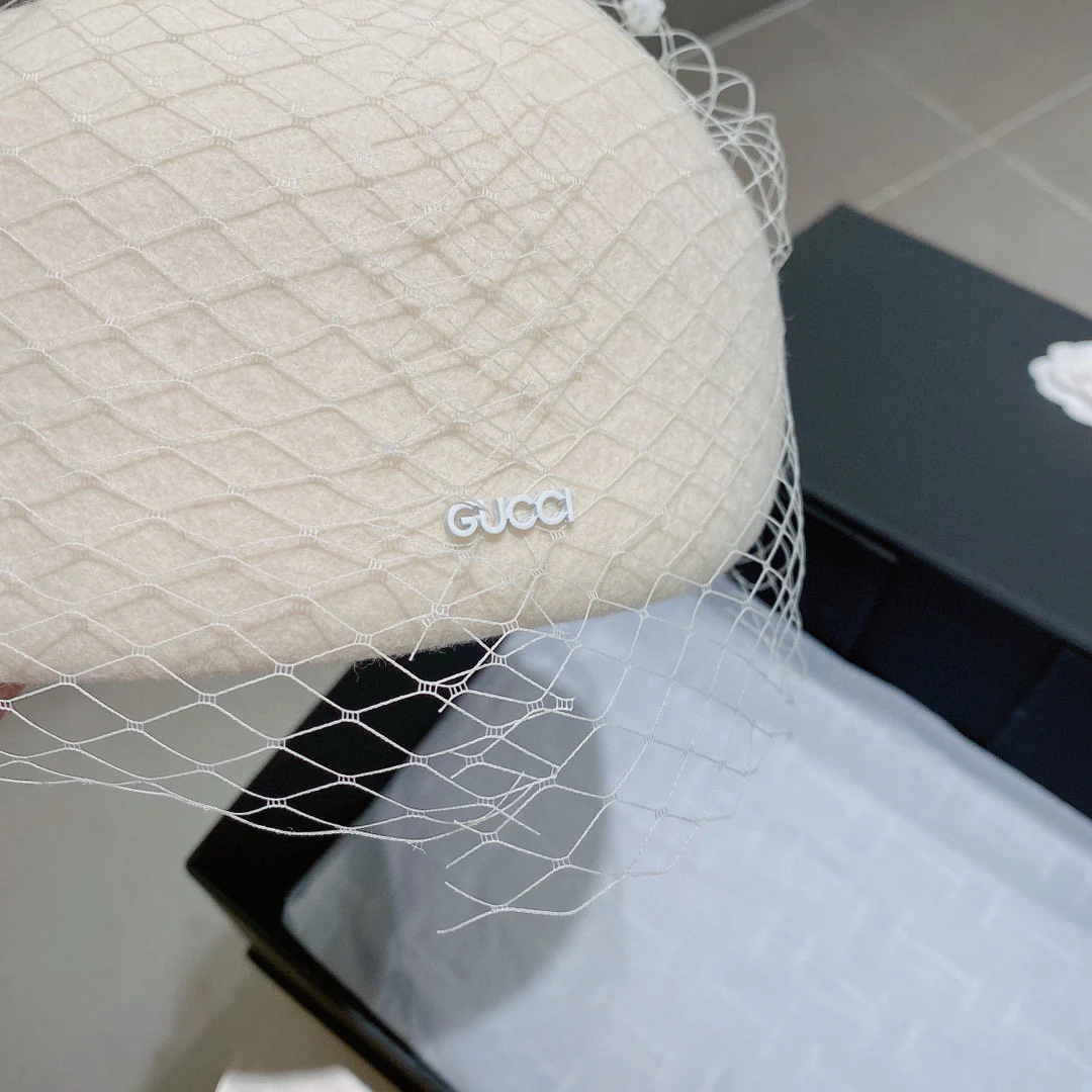 Gucci - Белая шерстяная шляпа художника