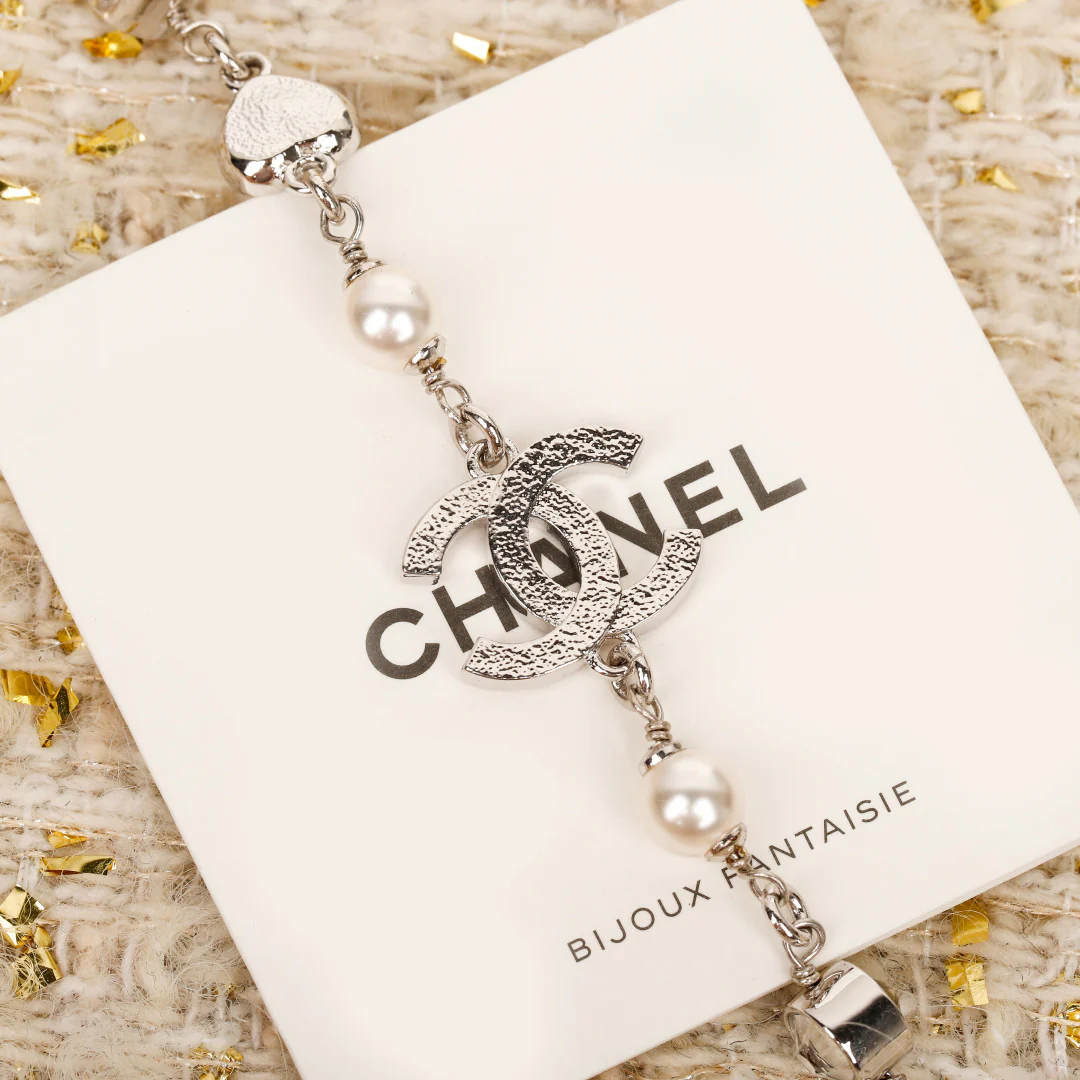 Колье Chanel Double C Heart Pearl Necklace 25p
