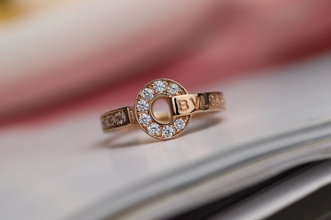 Кольцо Bvlgari 035