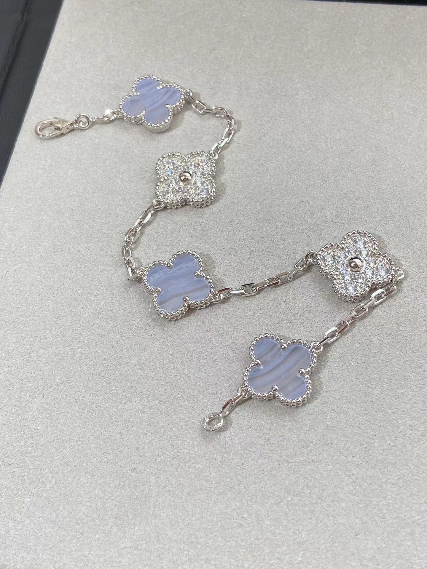 Van Vek - Браслет 030