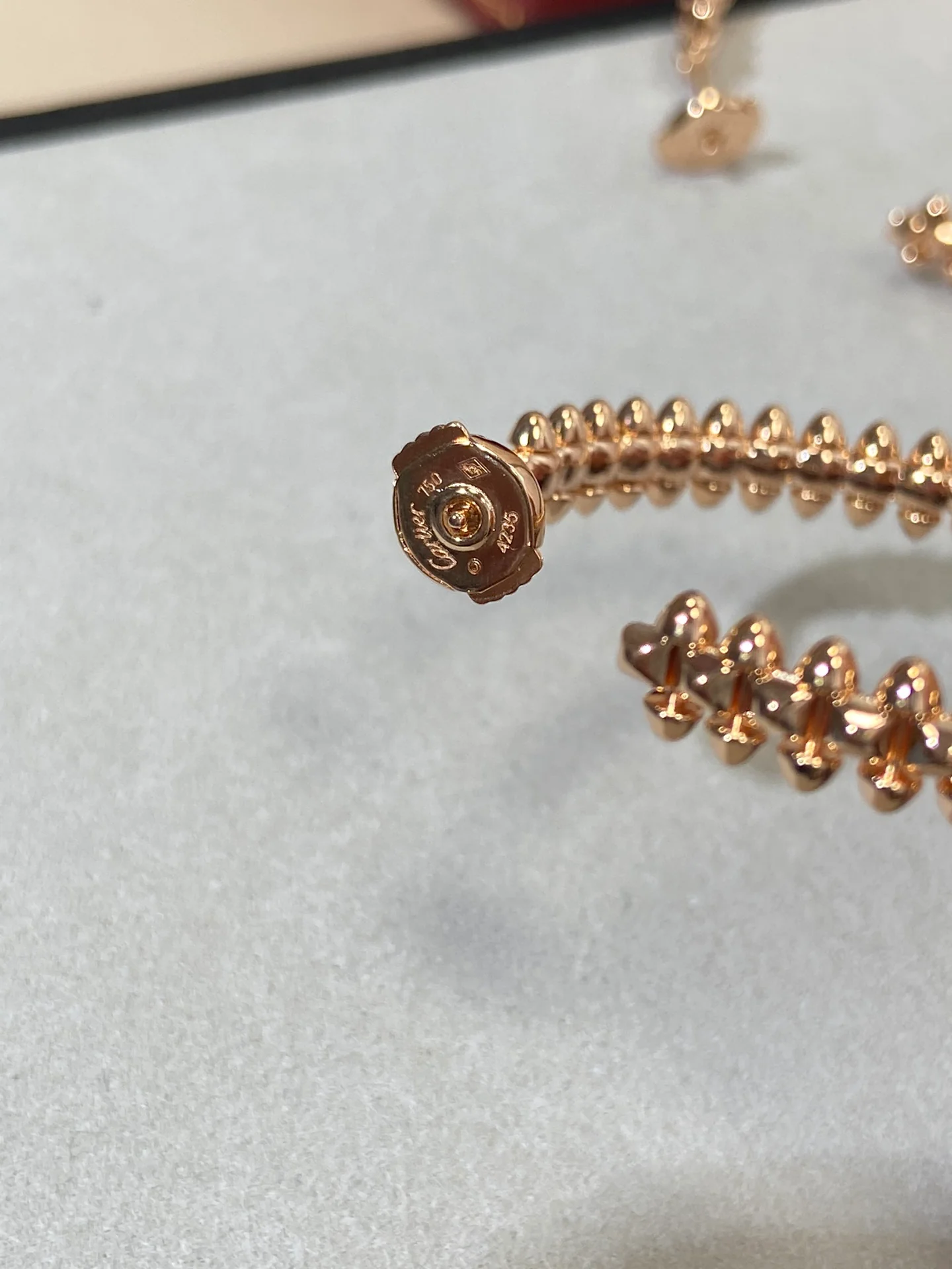 Серьги Cartier 024