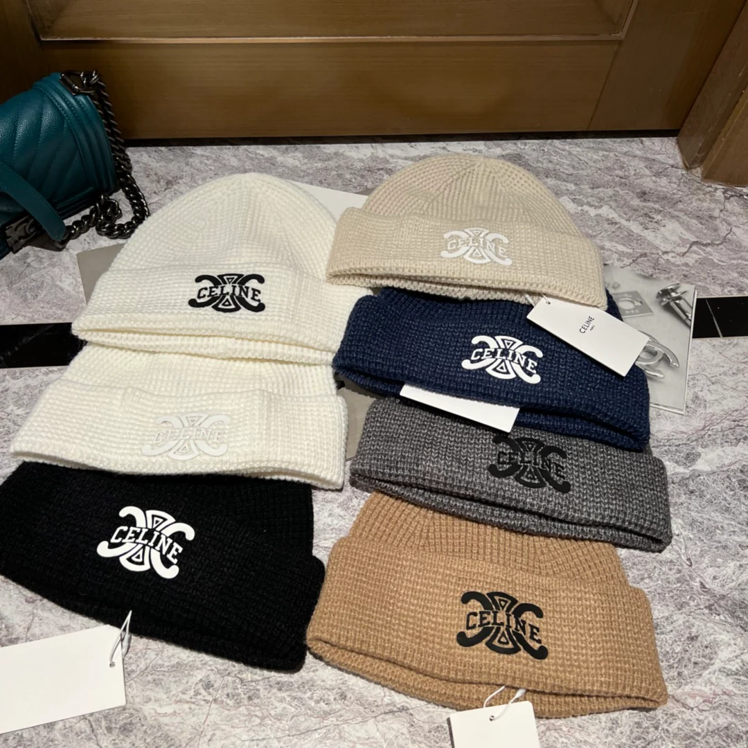 Вязаная шапка Celine - 1