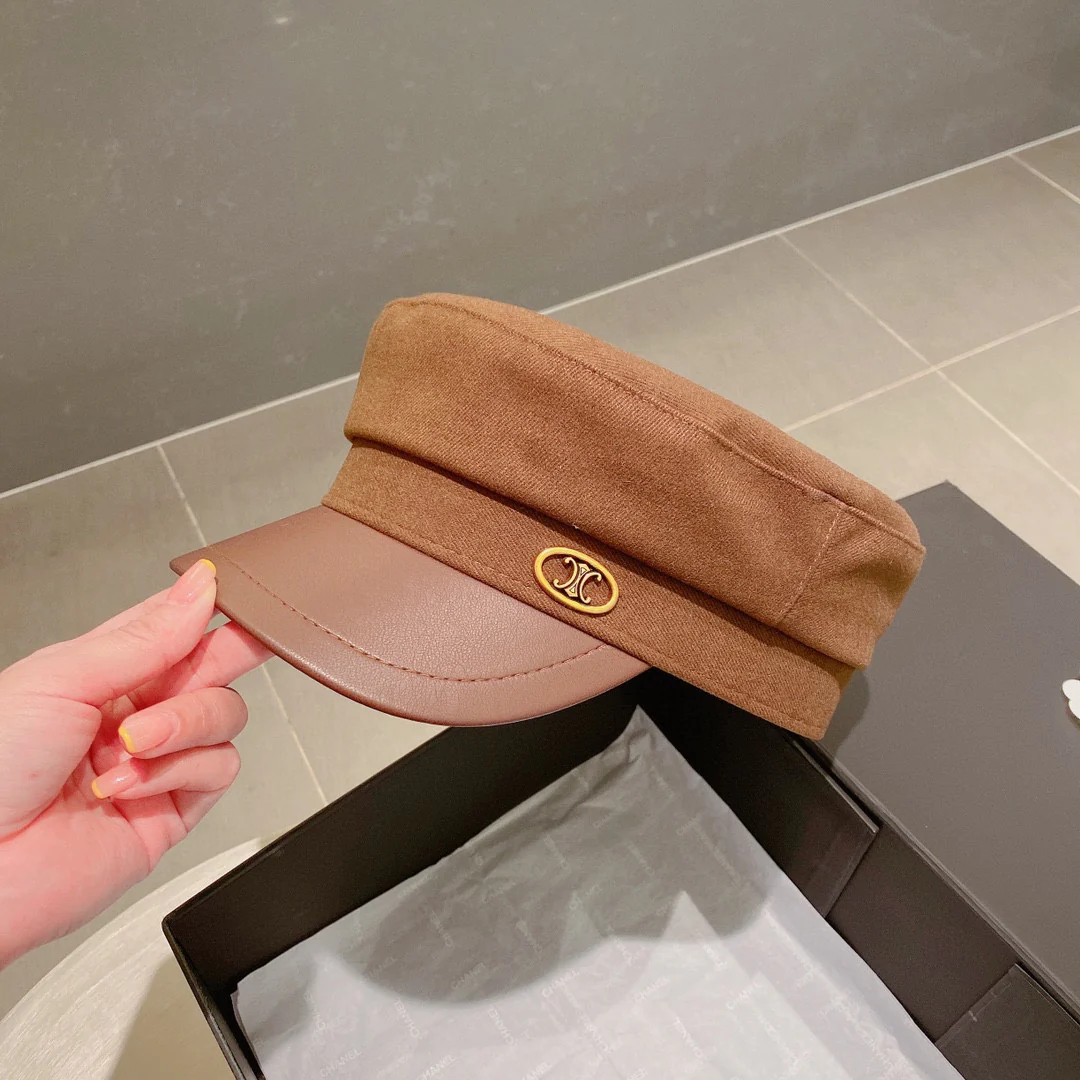 Celine - Бейсболка - Коричневая