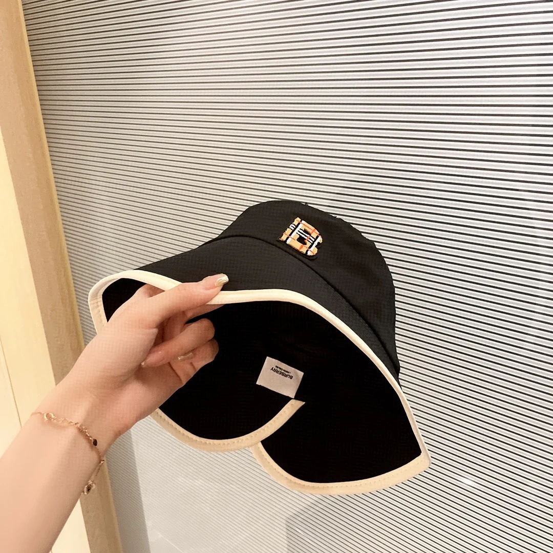 Burberry - Панама - Новинка 2022 года