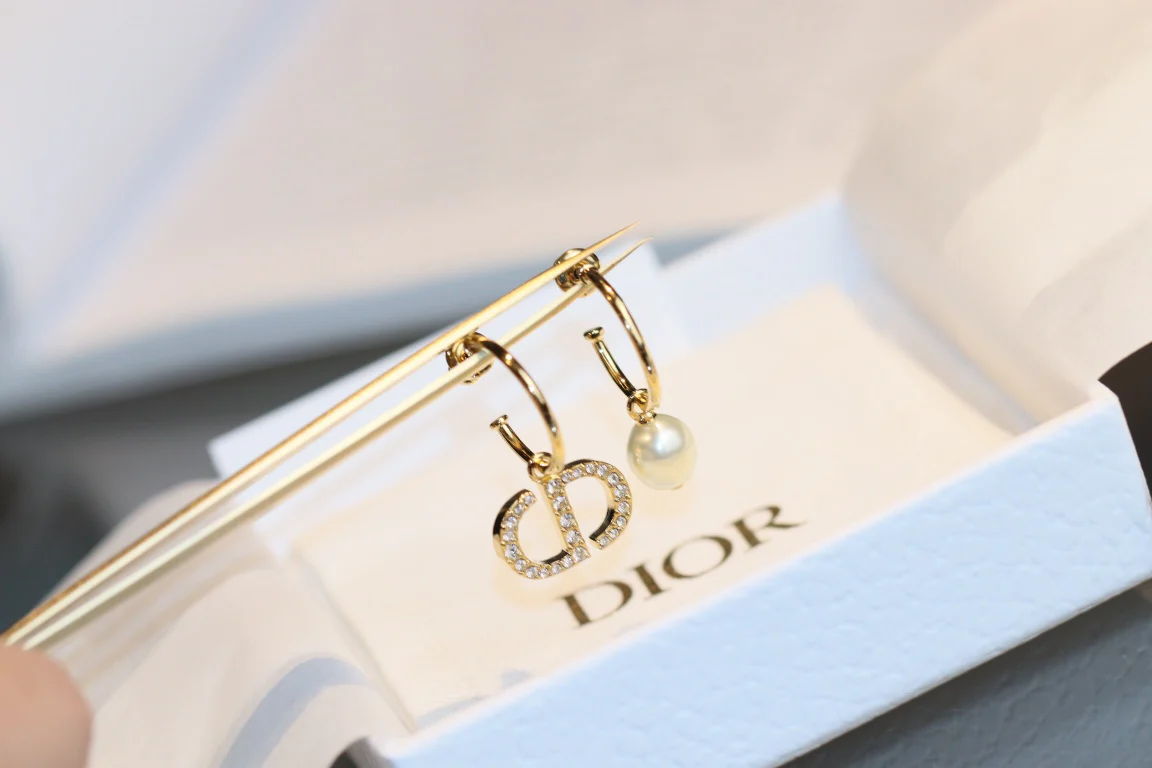 Серьги Dior - 30