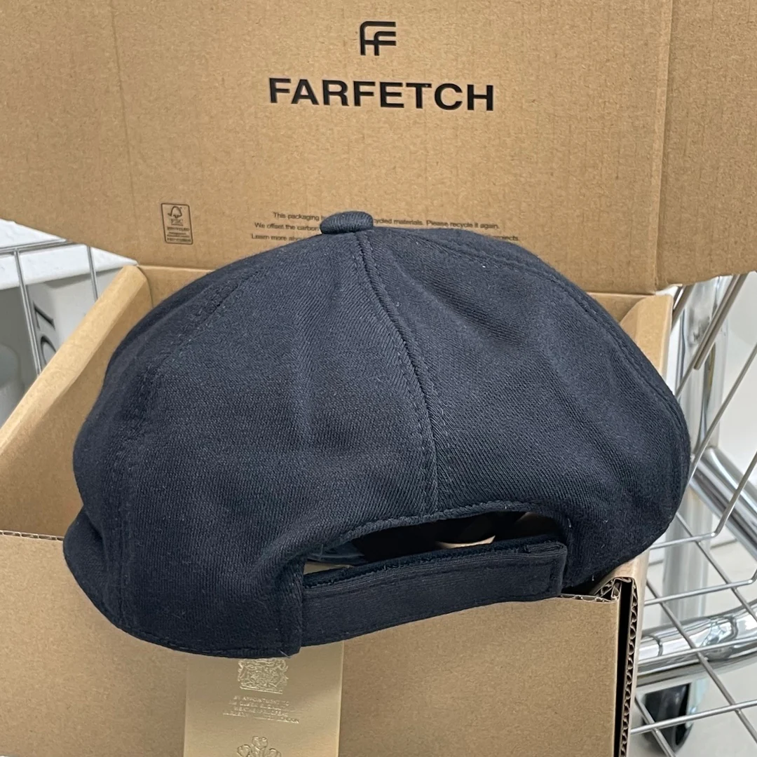 Burberry - Новая клетчатая бейсболка с вышитыми буквами