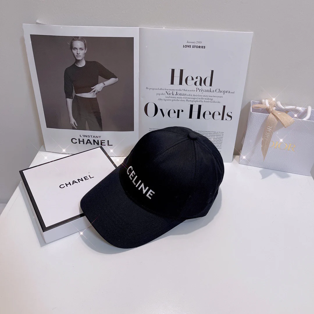 Вышитая джинсовая бейсболка Celine - 1