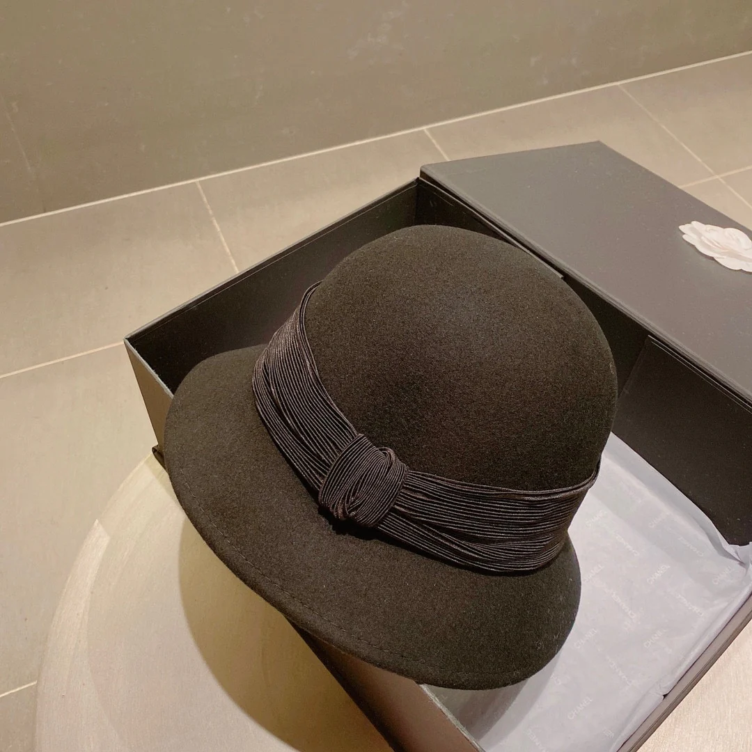 Miu Miu - Шерстяная панама - Черная