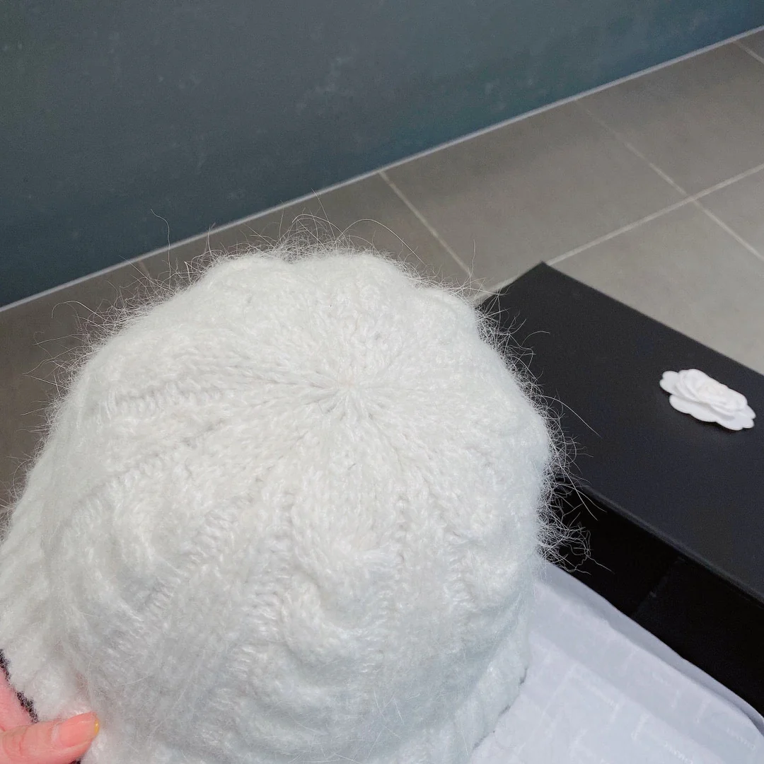 Miu Miu - Шерстяная рыбацкая шляпа - Белая