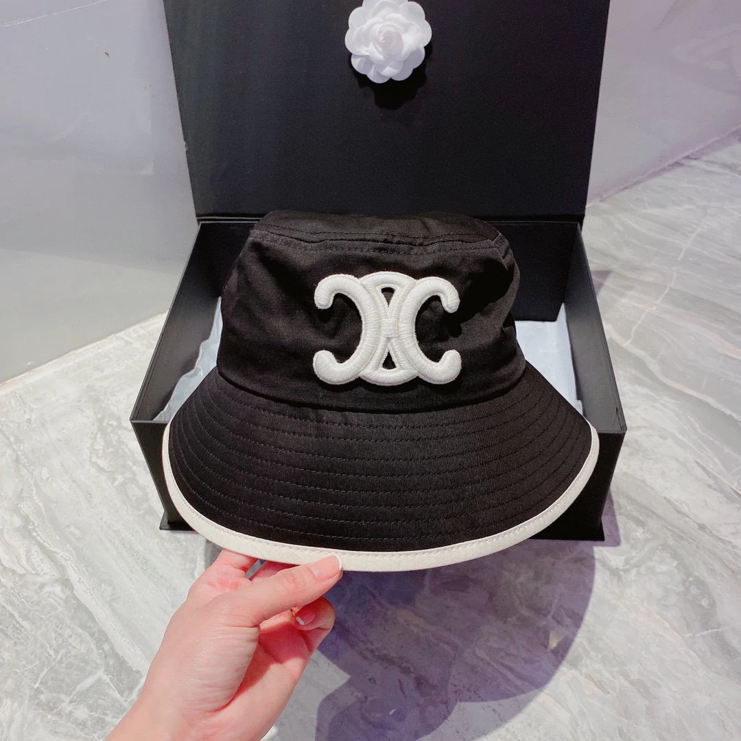 Celine - Черно-белая вышитая рыбацкая шляпа