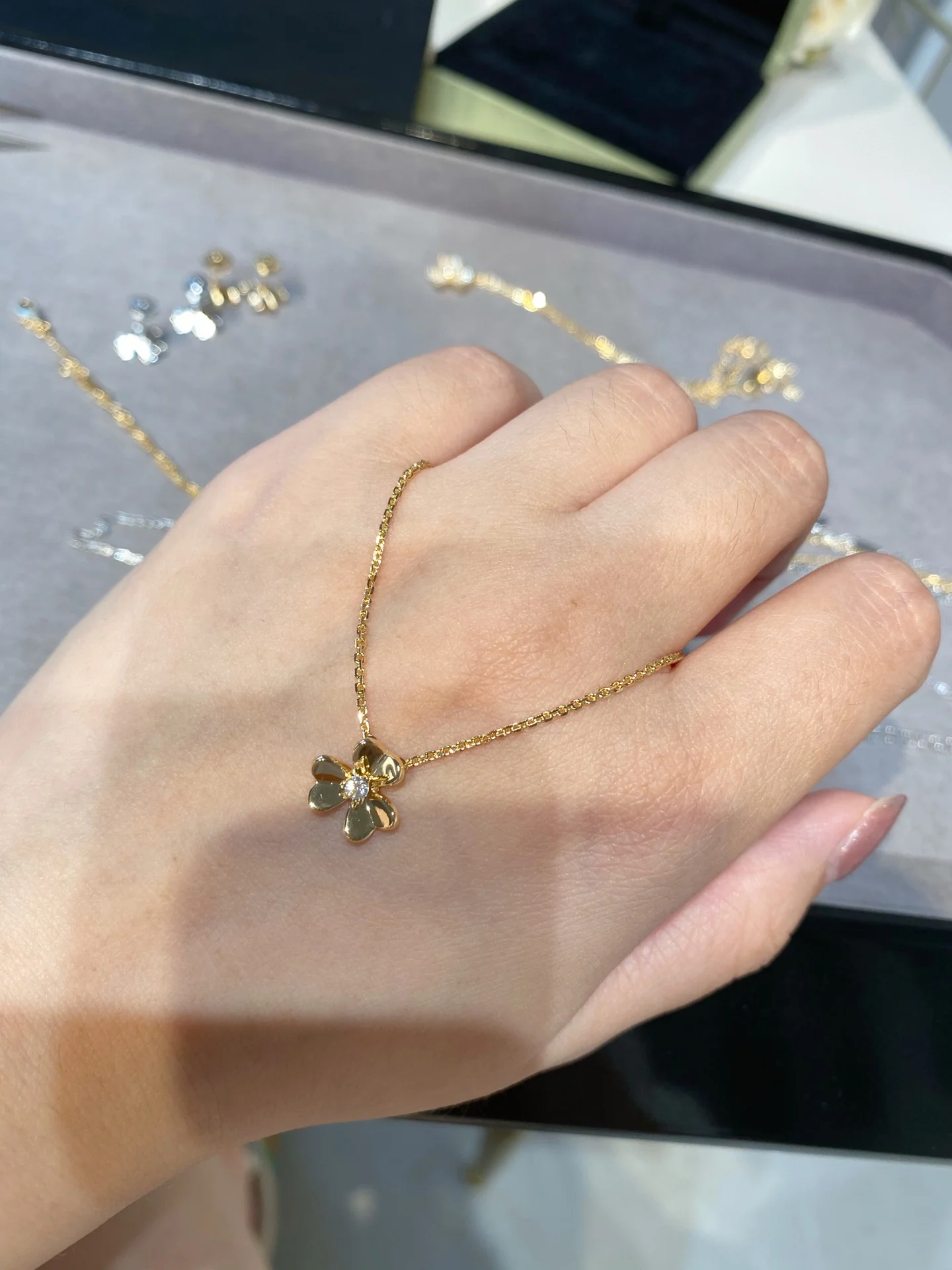 VCA-Ожерелье-70