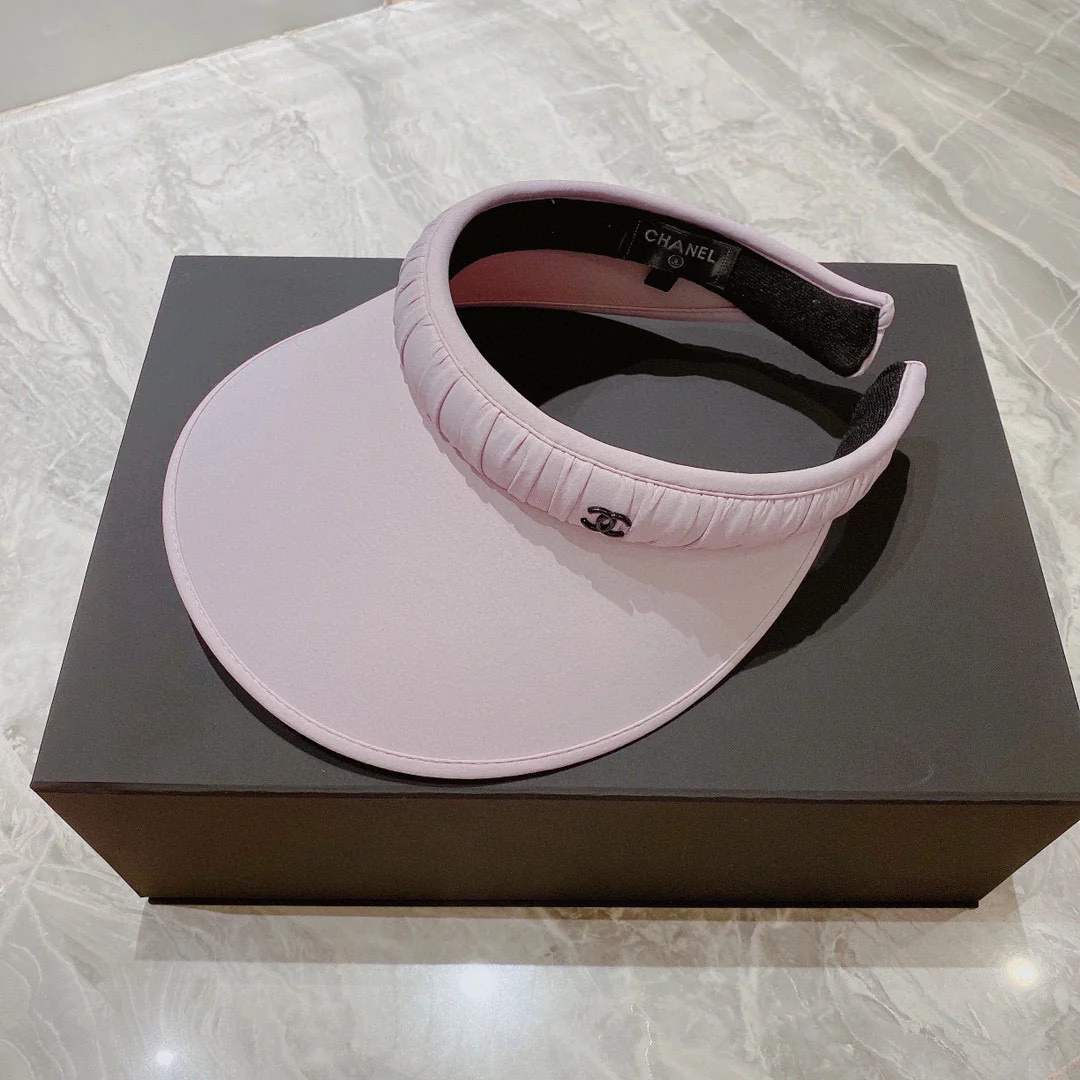 Chanel - Популярная шляпа от солнца с открытым верхом