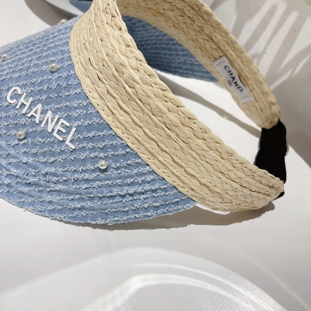 Солнцезащитная шляпа Chanel из джинсовой ткани с бисером - 1