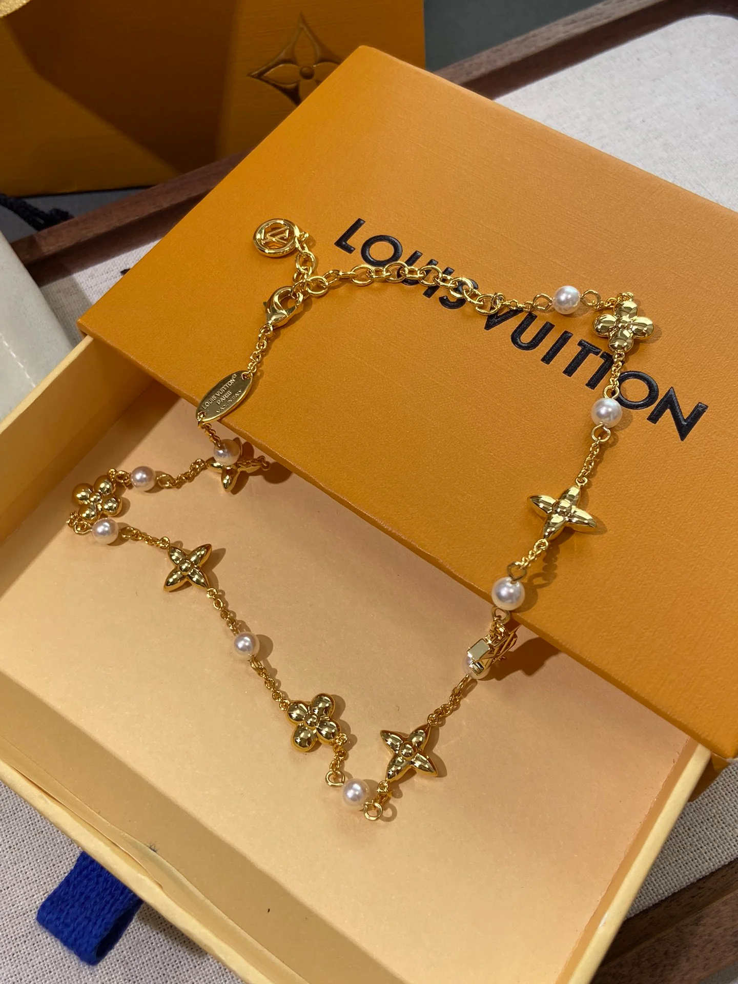 LV-Ожерелье 072