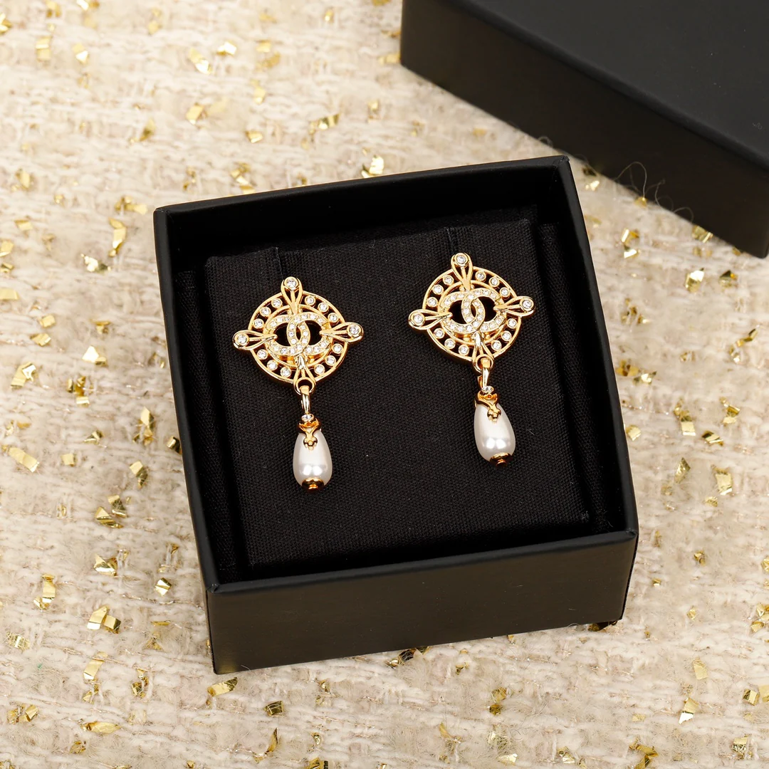 Серьги Chanel 783