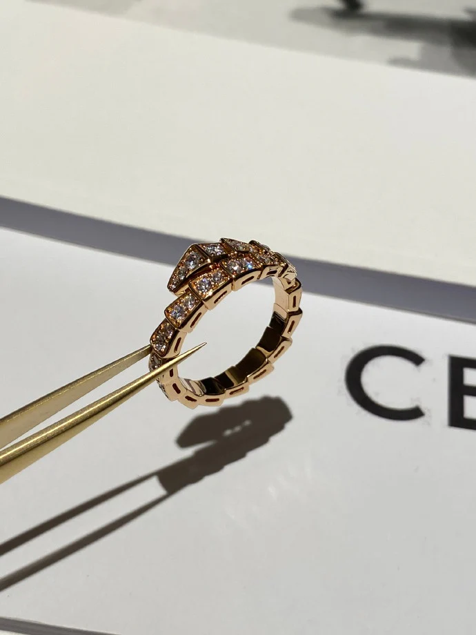 Кольцо Bvlgari 036