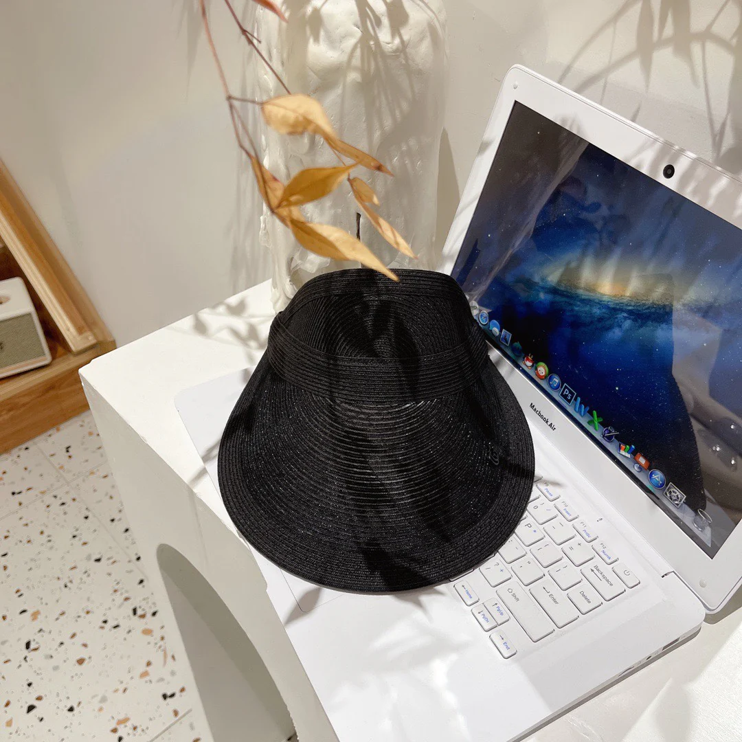 Шляпа от солнца Gucci из ледяного шелка