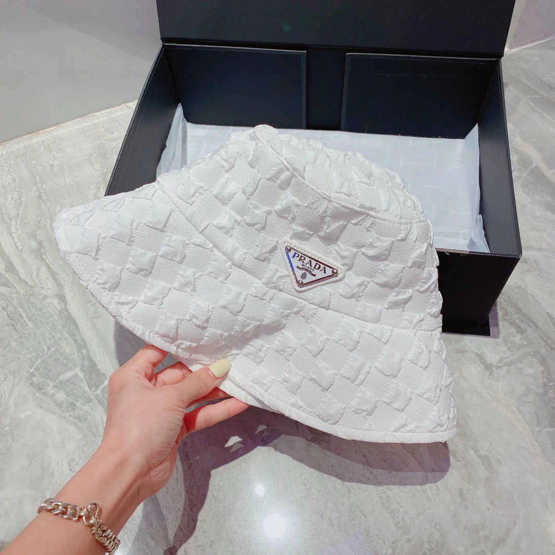 Шляпа рыбака Saint Y-Luo с 3D-шахматным рисунком — незаменимая вещь в путешествиях.