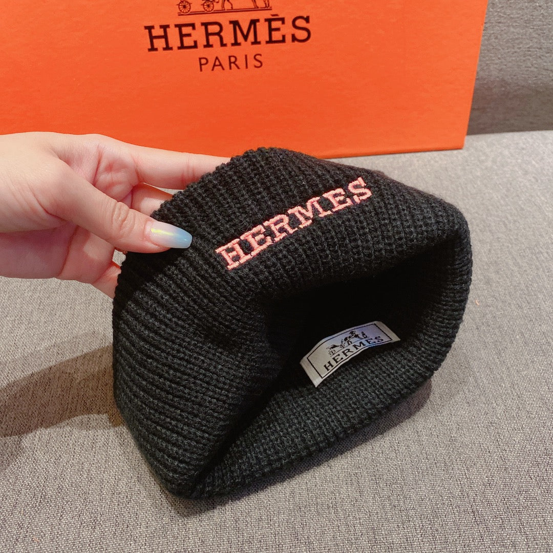 Hermes - Вязаная шапка-бини - Унисекс - Черная