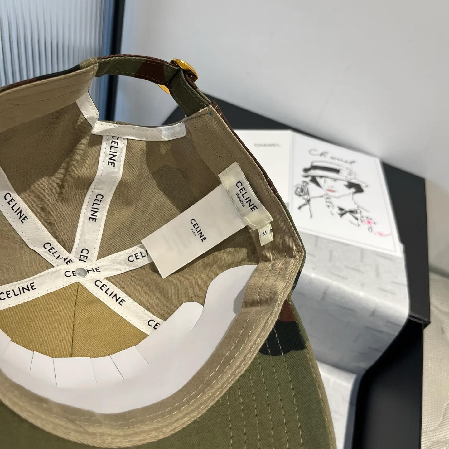 Бейсболка Celine с камуфляжным рисунком