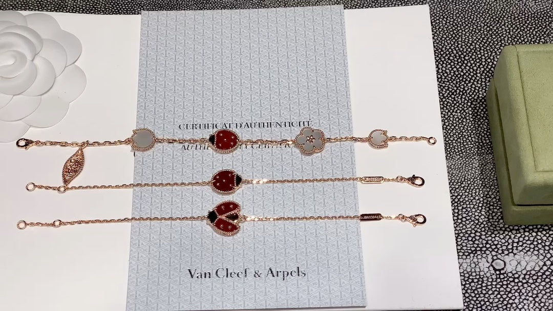 Van Vek - Браслет 037