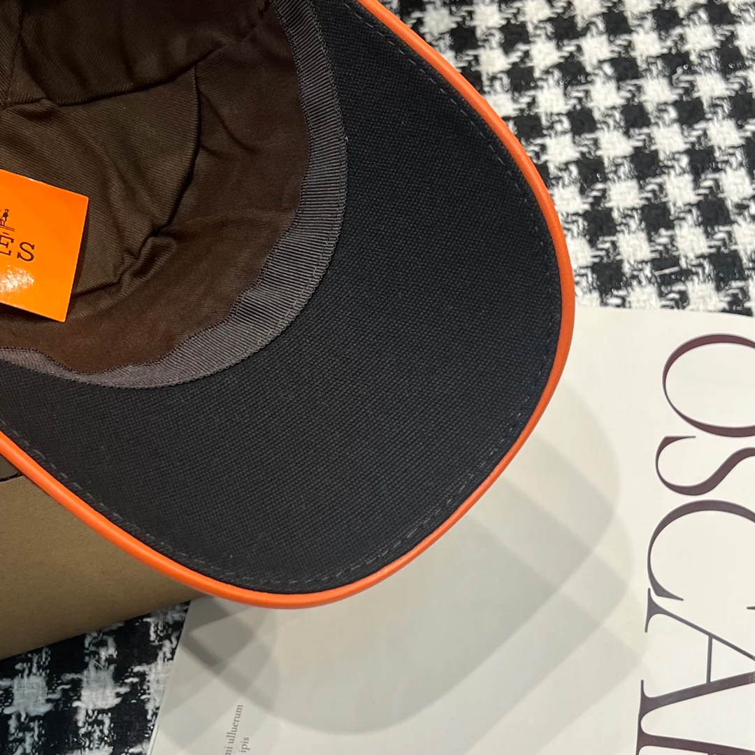 Бейсболка Hermes Big H - черная