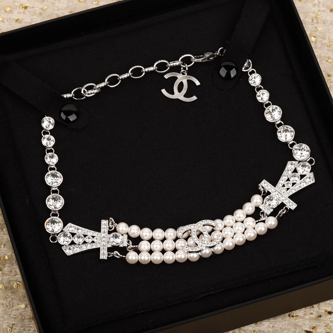 Колье Chanel 423