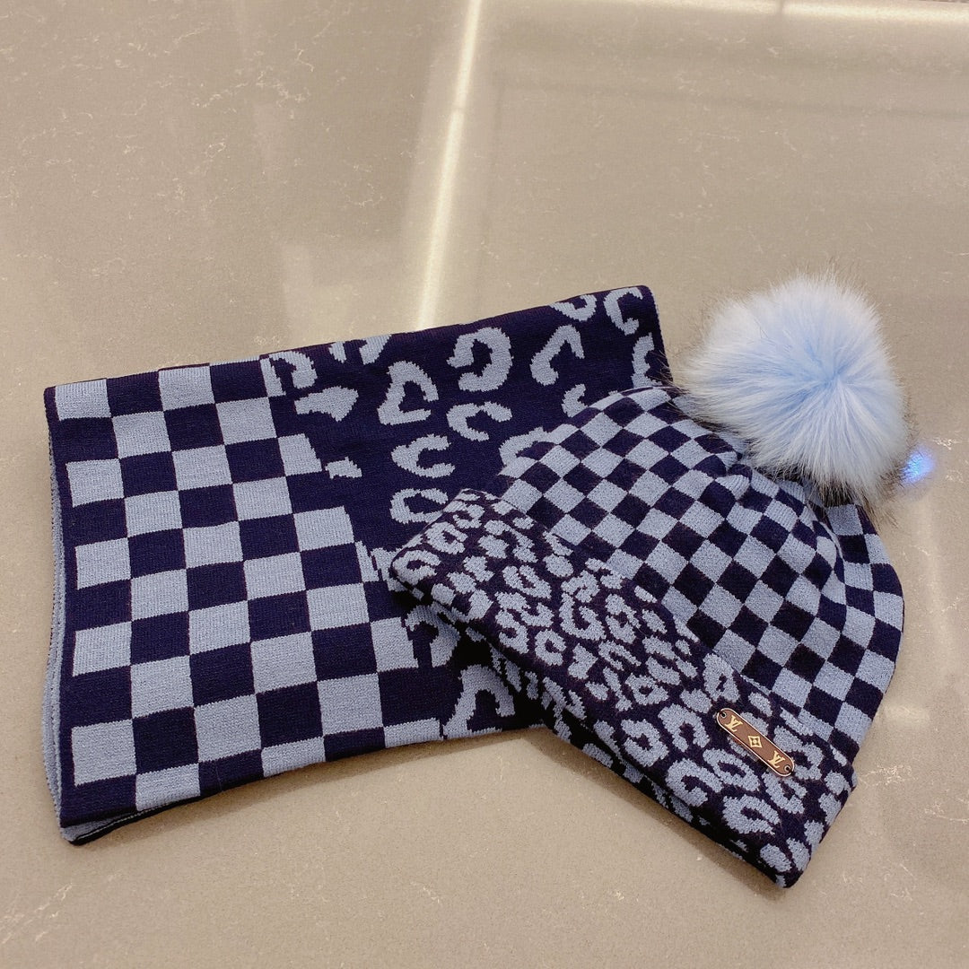 Шапка LV Damier Beanie - черная