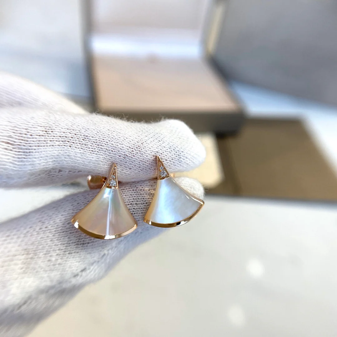 Серьги Bvlgari 031