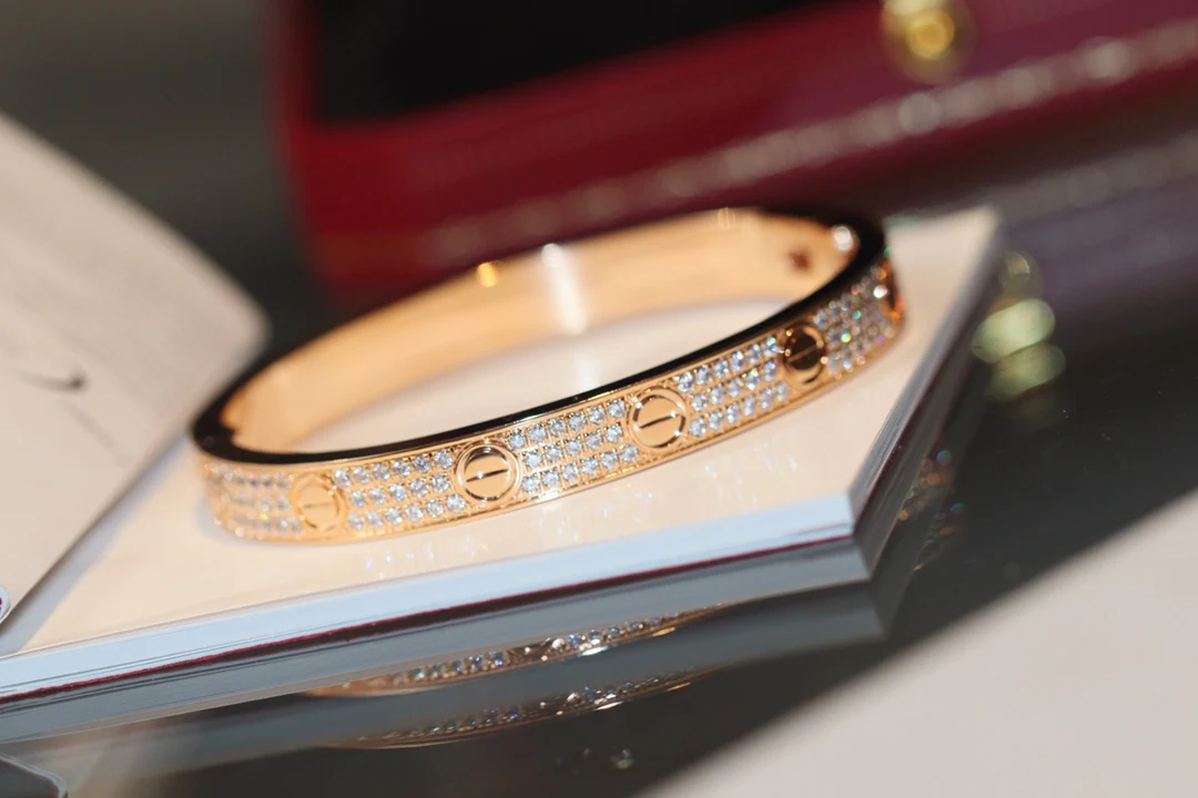 Широкий браслет Cartier ?Звездное небо? — 1 шт.